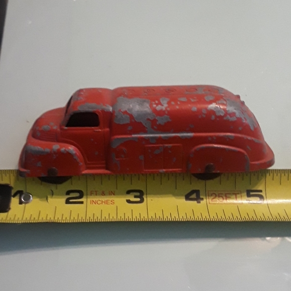 Toy - Picture 5 of 6